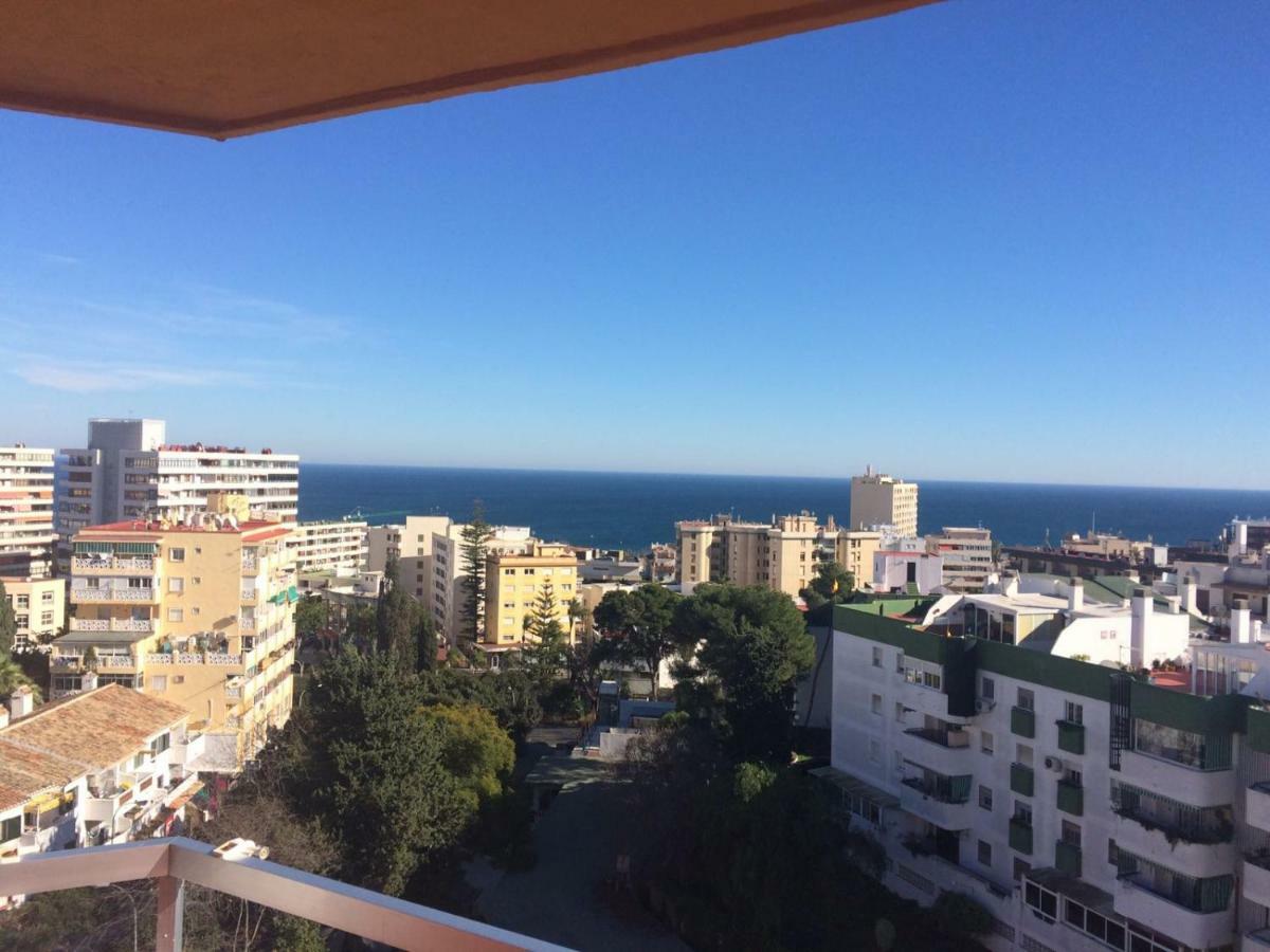 R&E Apartment Torremolinos Extérieur photo